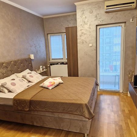 Apartman Studio Diamond Subotica Eksteriør bilde