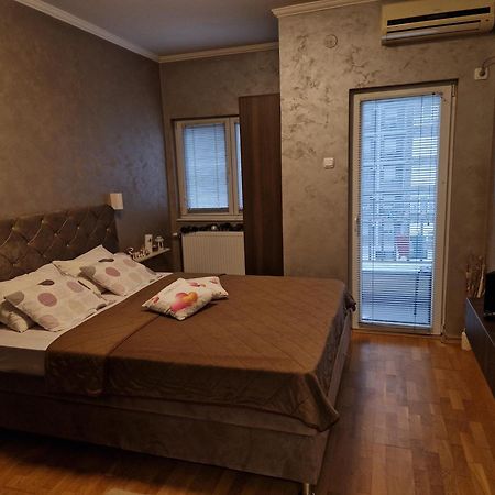 Apartman Studio Diamond Subotica Eksteriør bilde