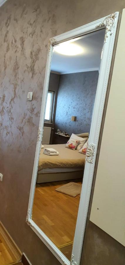 Apartman Studio Diamond Subotica Eksteriør bilde
