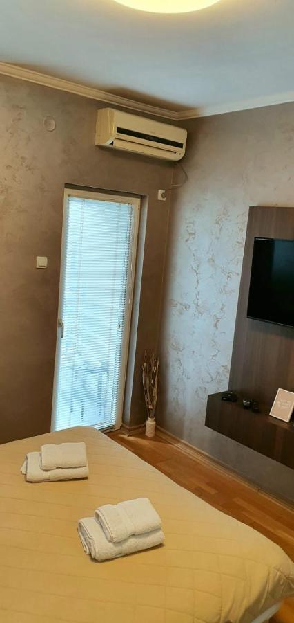 Apartman Studio Diamond Subotica Eksteriør bilde